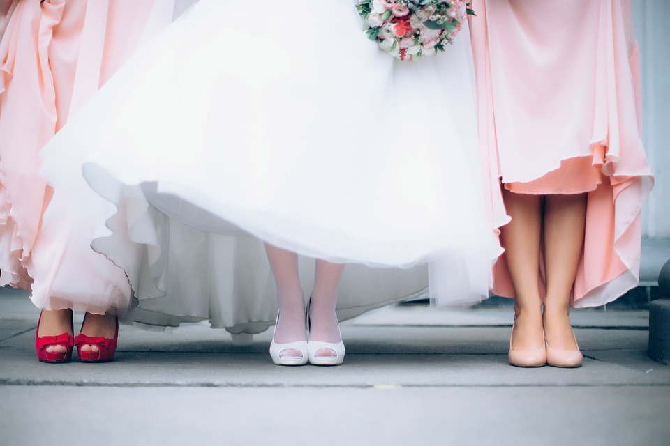 wedding dress white